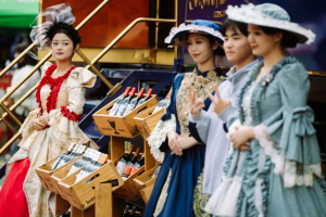 白酒出海业绩处于“初级阶段”，多家酒企海外营收占比低-数字化转型网www.szhzxw.cn