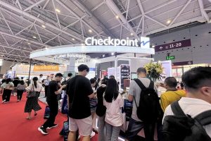 保点Checkpoint亮相2025-IOTE国际物联网展，全面焕新RFID供应链解决方案—数字化转型网www.szhzxw.cn