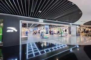 安踏出海：三年内东南亚市场实现1000家店计划 成全球化战略"桥头堡"—数字化转型网www.szhzxw.cn