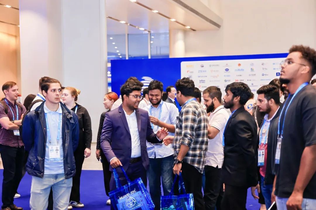 提升数字贸易人才培养质量—数字化转型网www.szhzxw.cn