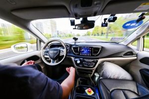 逛展“打飞的”是什么体验？数贸会这个馆把“天空走廊”搬进了会场—数字化转型网www.szhzxw.cn