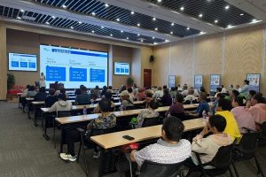 "保‘心'护航・健康同行" 公益义诊首站落地上海小昆山镇