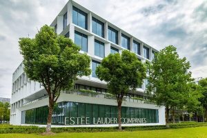 雅诗兰黛中国创新研发中心在上海荣获全球研发中心认定—数字化转型网www.szhzxw.cn