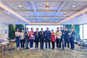 中国酒类流通协会主席团成员与 AWC 集团举行高层会晤-数字化转型网