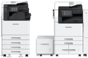 富士胶片商业创新Apeos C3061等19款A3数码多功能机获"办公设备网络安全认证"——数智化转型网www.szhzxw.cn
