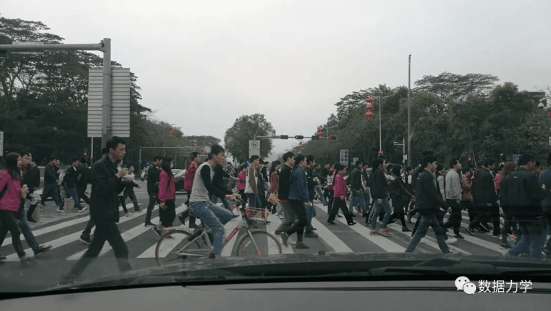 企业数字化战略方向：打造价值创造“自动化流水线”
