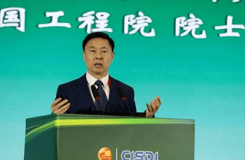 基础科学研究与关键技术创新要跟上