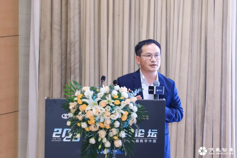 曹钟雄：数字经济与数字技术新论