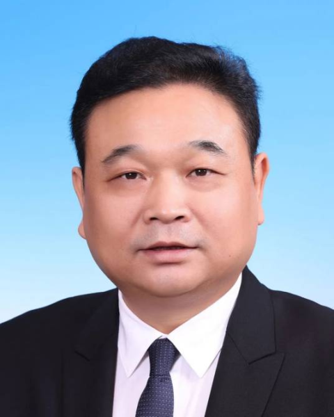 全国人大代表潘保春：增加民营中小企业中长期贷款