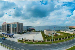 灯塔工厂案例集|隆基嘉兴基地：全球光伏行业首家"灯塔+零碳"工厂的绿电智造之路——数智化转型网www.szhzxw.cn