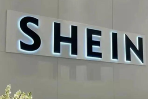 企业出海案例|快时尚颠覆者：SHEIN的全球化极速模式——数智化转型网www.szhzxw.cn