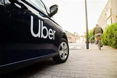 人工智能案例｜Uber：从GenAI Gateway到AV云的全球出行AI全栈布局——数智化转型网www.szhzxw.cn