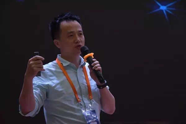 荣盛控股邓铭川：终极透视，企业数字化转型的迷思 