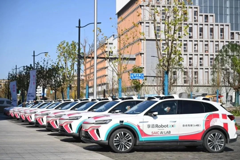 AI与自动驾驶出租车：从DARPA 到Waymo/Cruise/Robotaxi